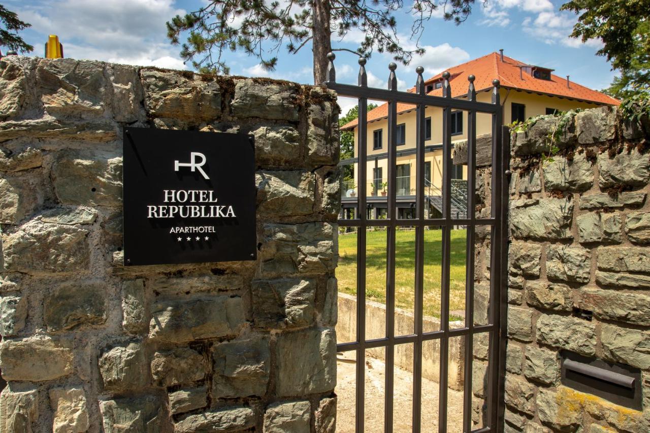 Hotel Republika 萨格勒布 外观 照片